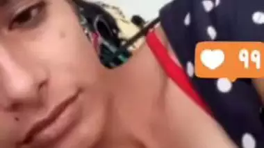 Virgin dehati village girl nude show on camera