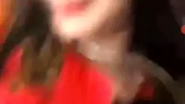 Gorgeous girlfriend white boobs showing to boyfriend