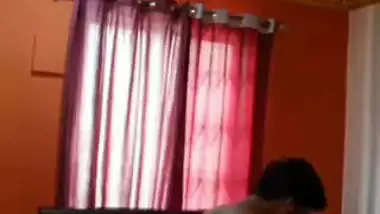 Couple gets drenched in sweat after a hard desi chudai