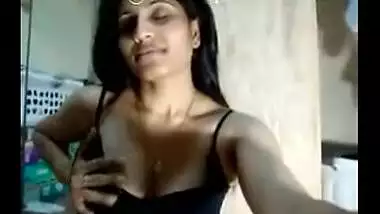Farzana Webcam Show