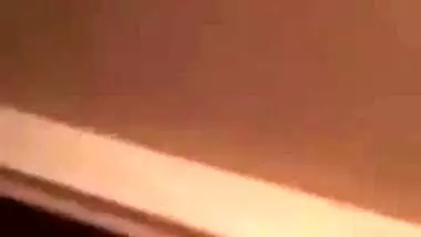 Desi wife tries hard to look XXX showing off her natural boobs